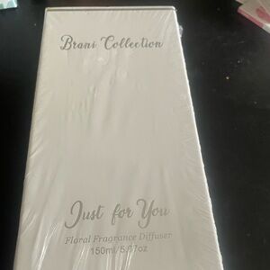 Brani Collection “Just for You” Floral Fragrance Diffuser